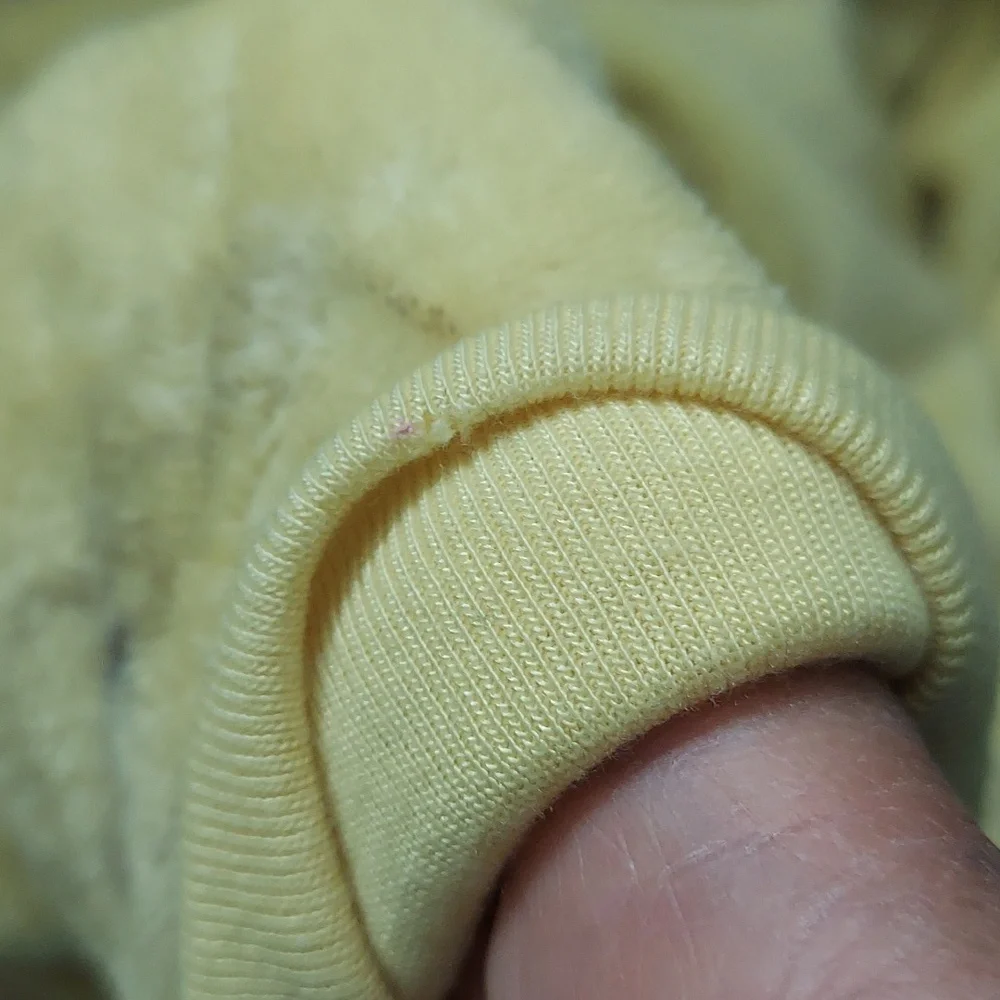 Looney Tunes Tweety Bird Women's Fleece Sweater Soft Cozy Yellow Large